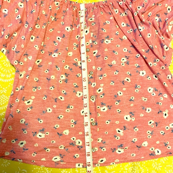 Democracy off the shoulder floral top M - Picture 7 of 9